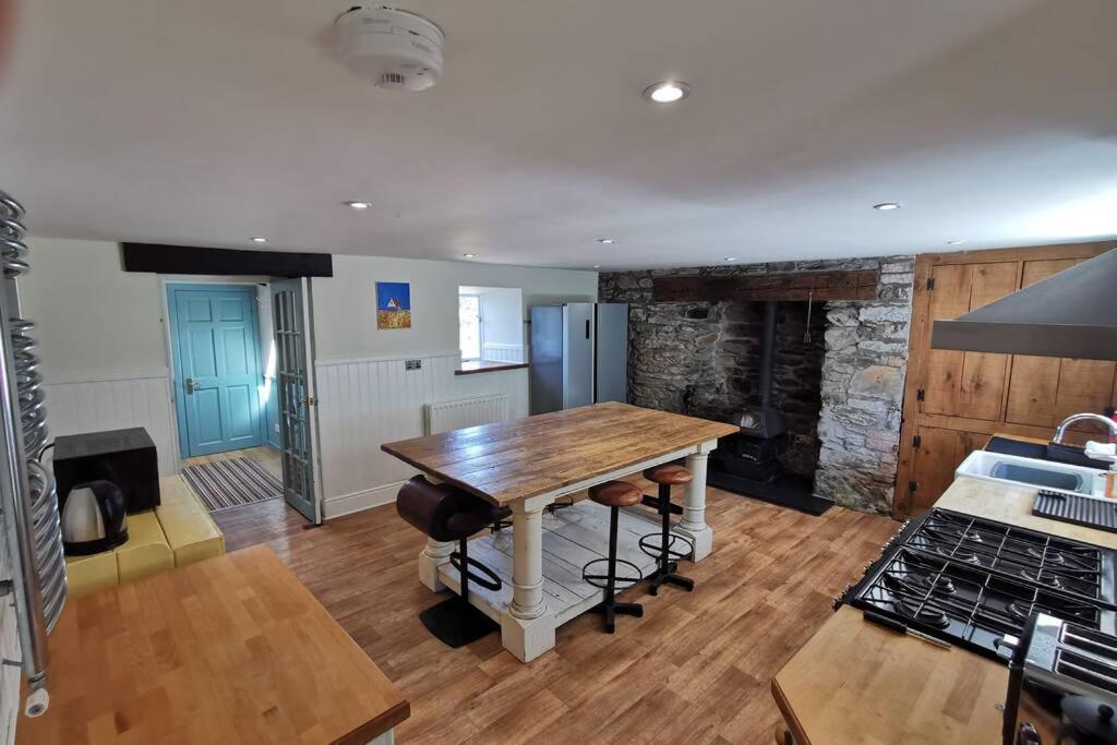 Vila Cosy, Coastal Retreat With A Large Garden Monreith Exteriér fotografie